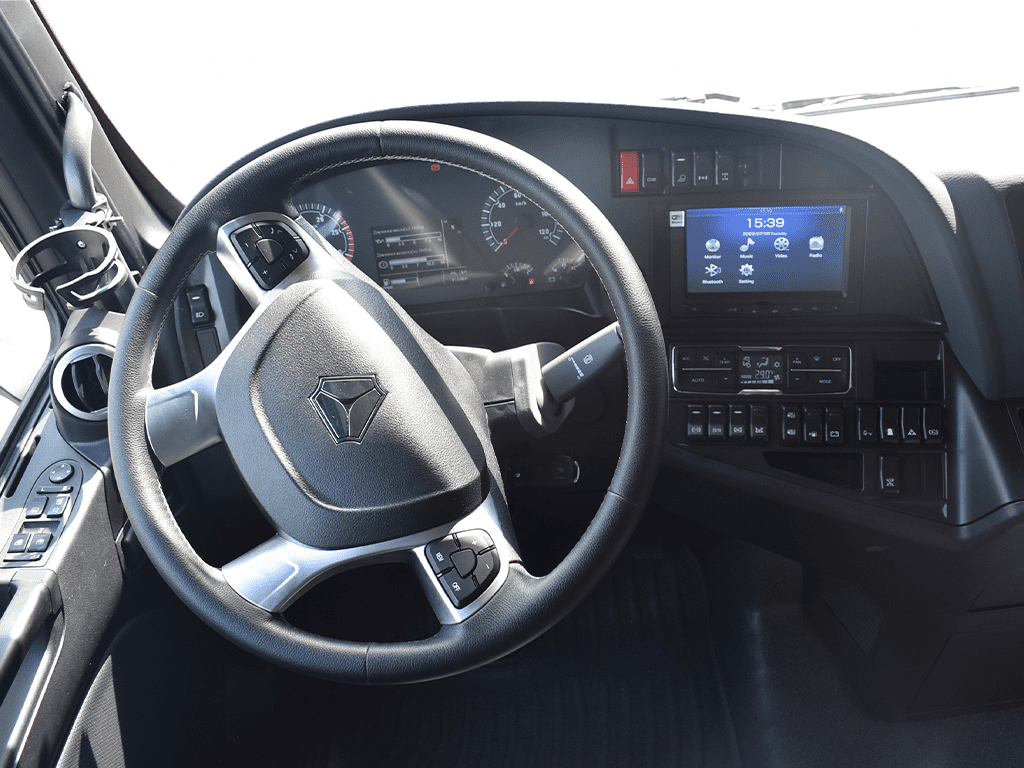 SITRAK C7H 6×4 АКПП